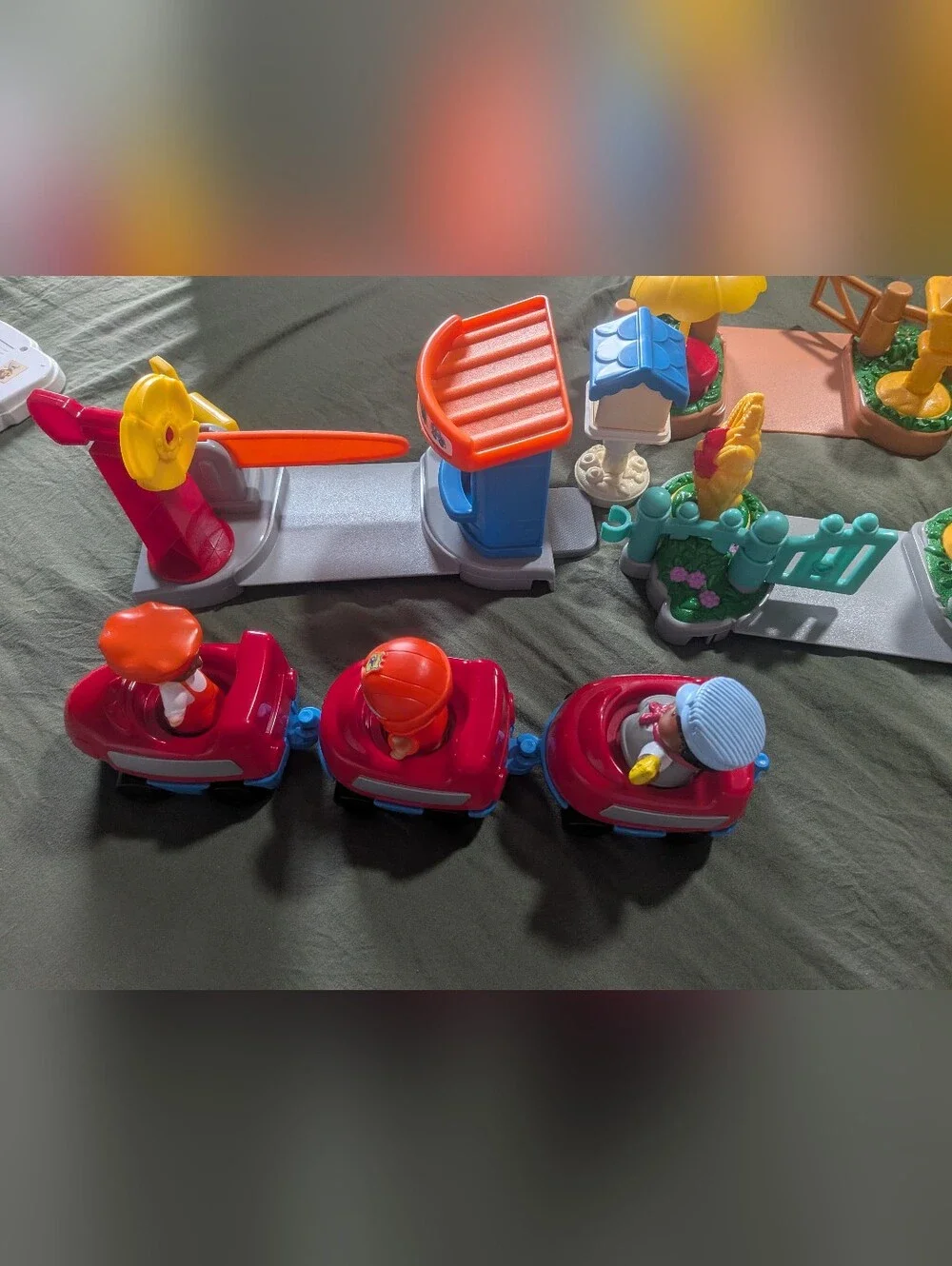 2001 Fisher-Price Little People - Fun Sounds Train - Parts Of Set
